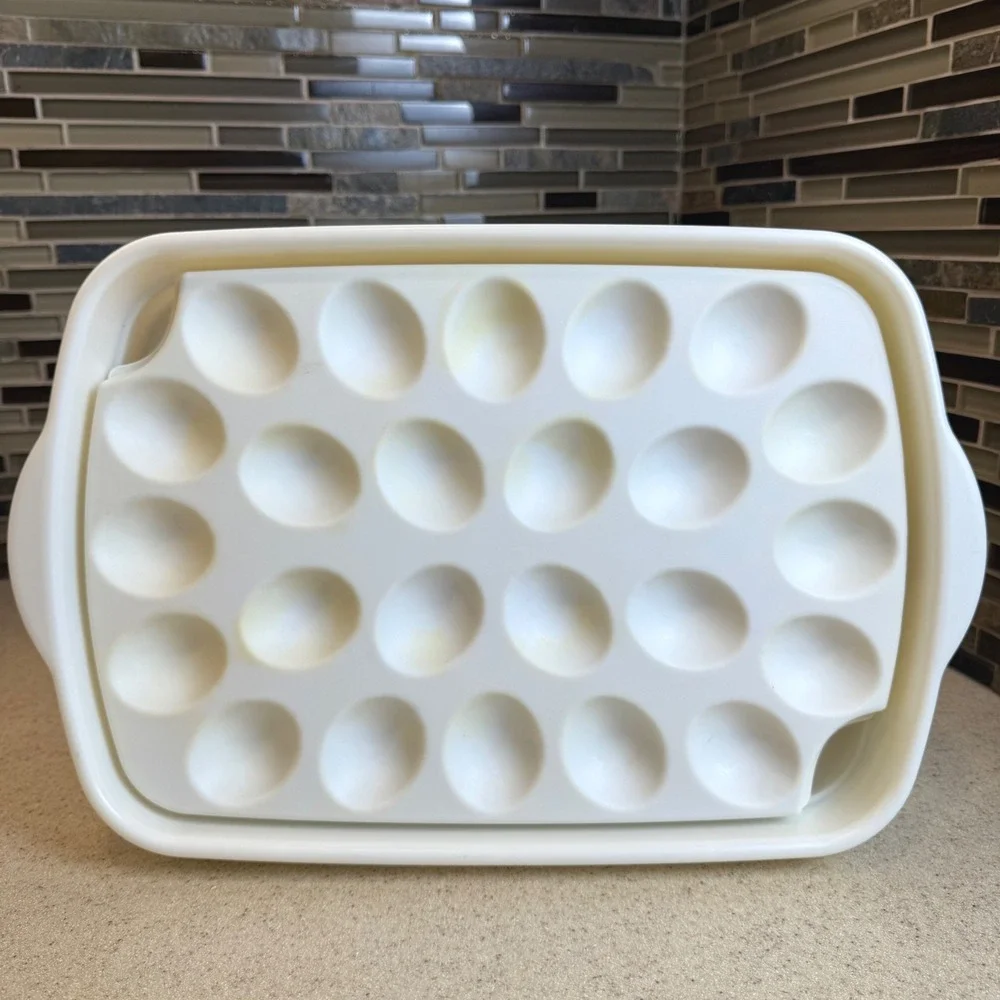 Pampered Chef Chillzanne Rectangle Server 2781 Egg Tray/ Veggie Platter Complete